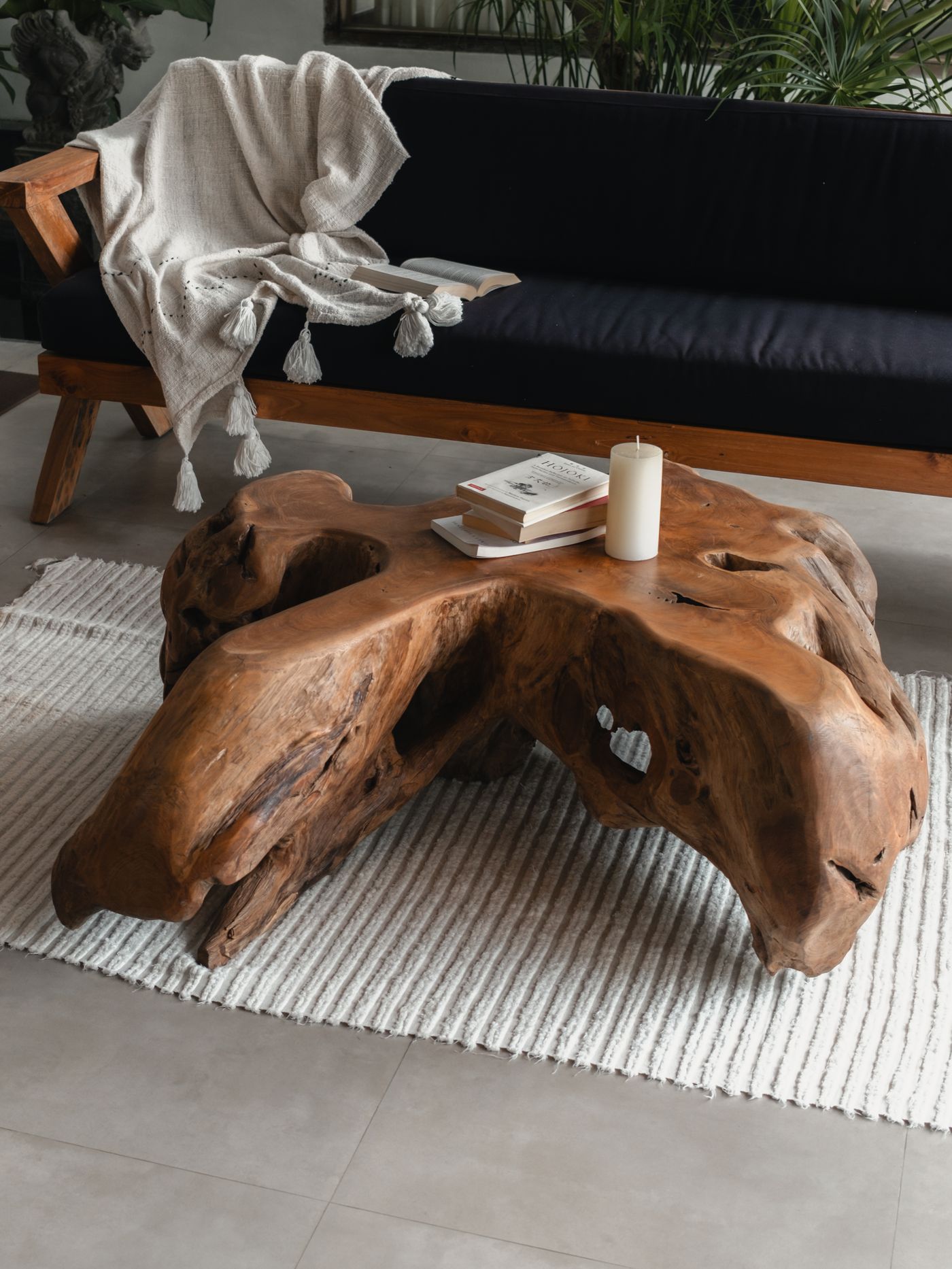 Kaulu furniture styling in Bali, frame 14