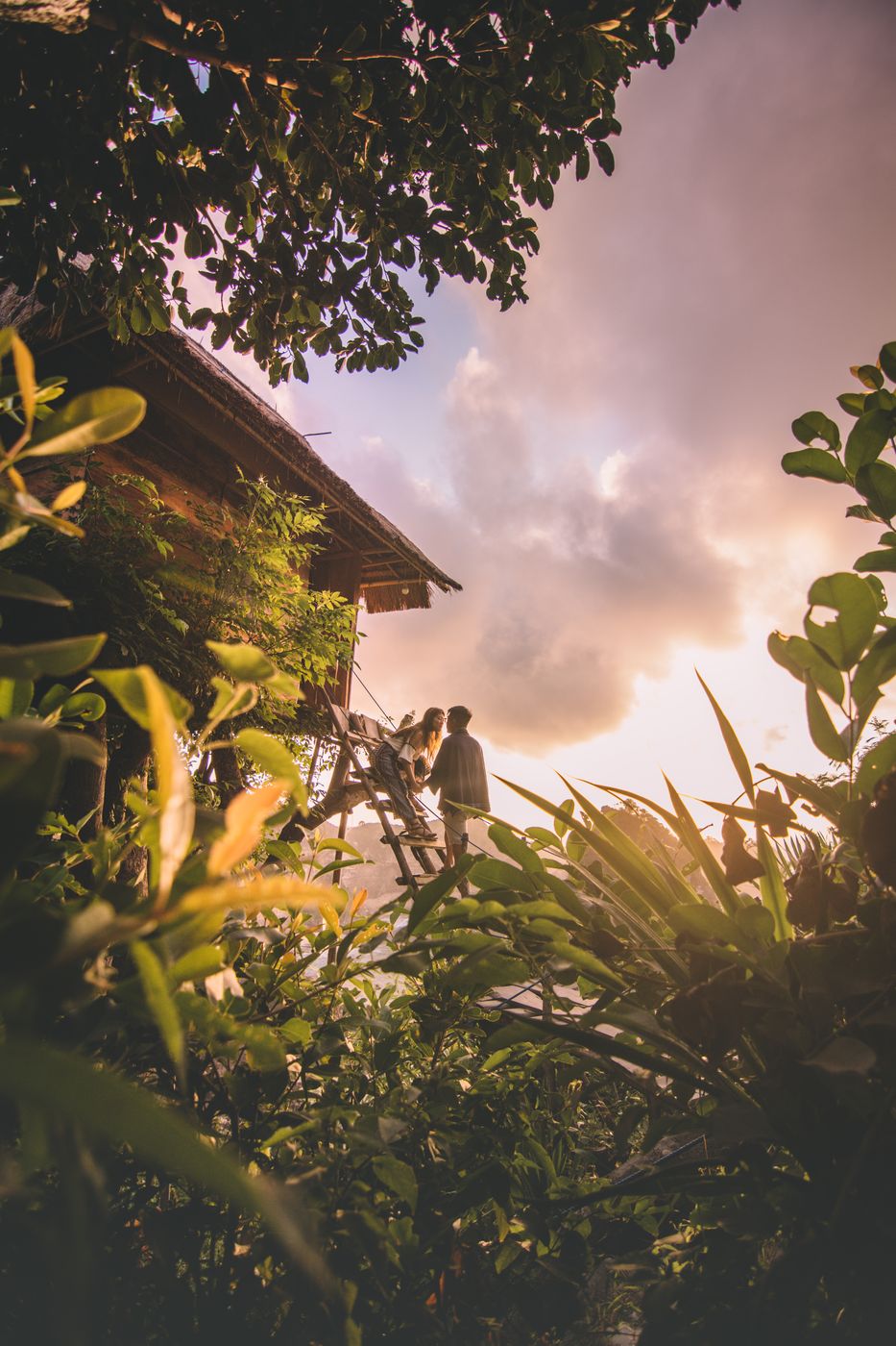 Multi-day prewedding through Flores and Nusa Penida